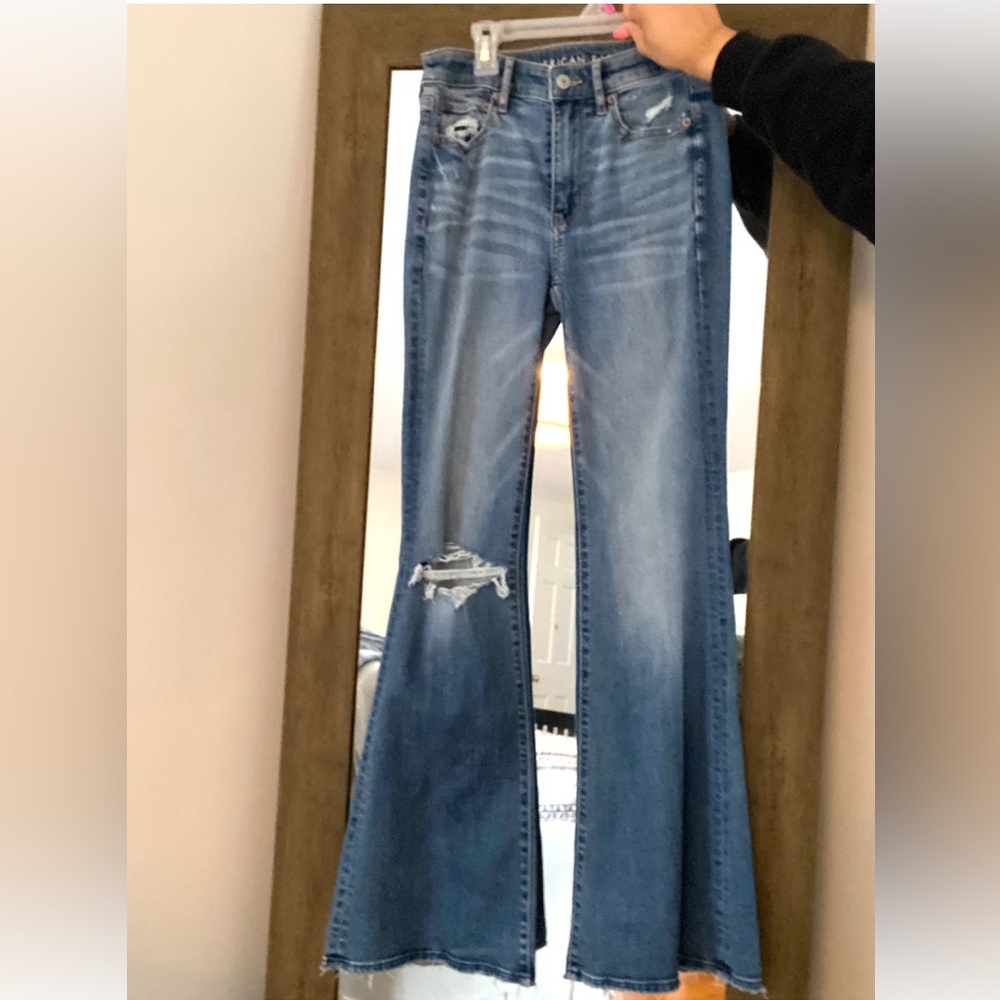 American Eagle Flare Jeans